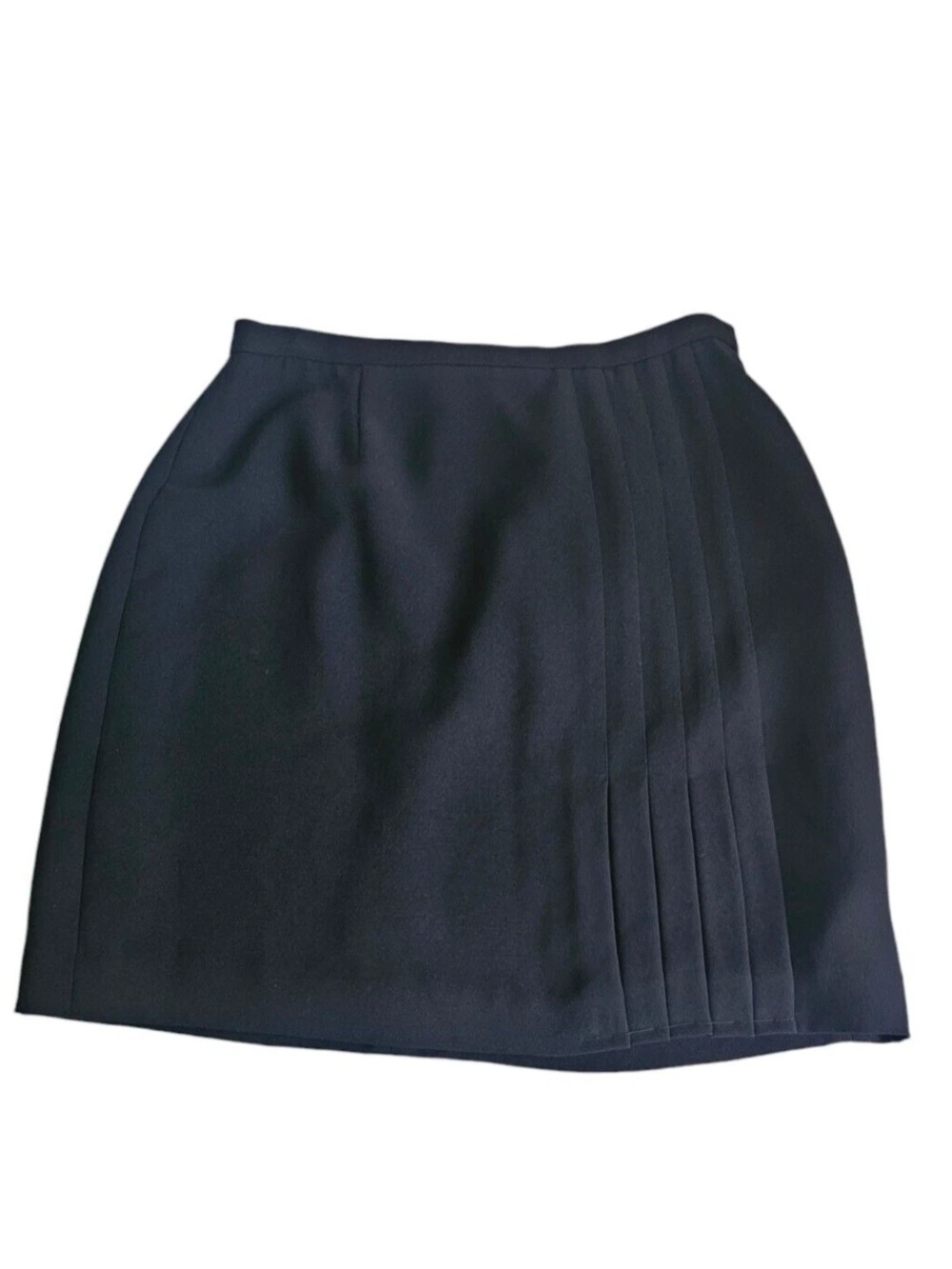 Petite Sophisticate Women’s Black Knee Length Skirt Size 12 Front Pleated Lined